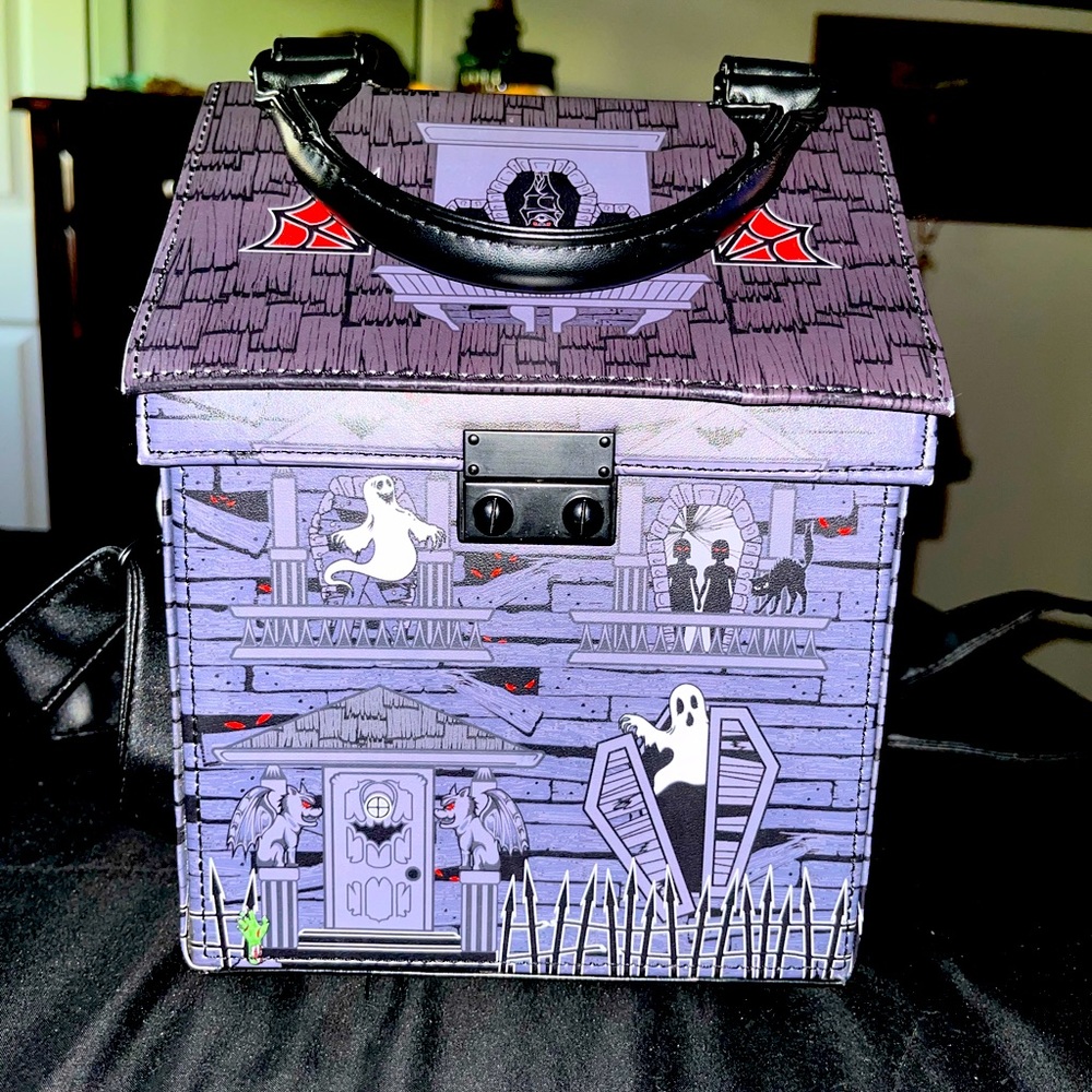 Kreepsville haunted house bag